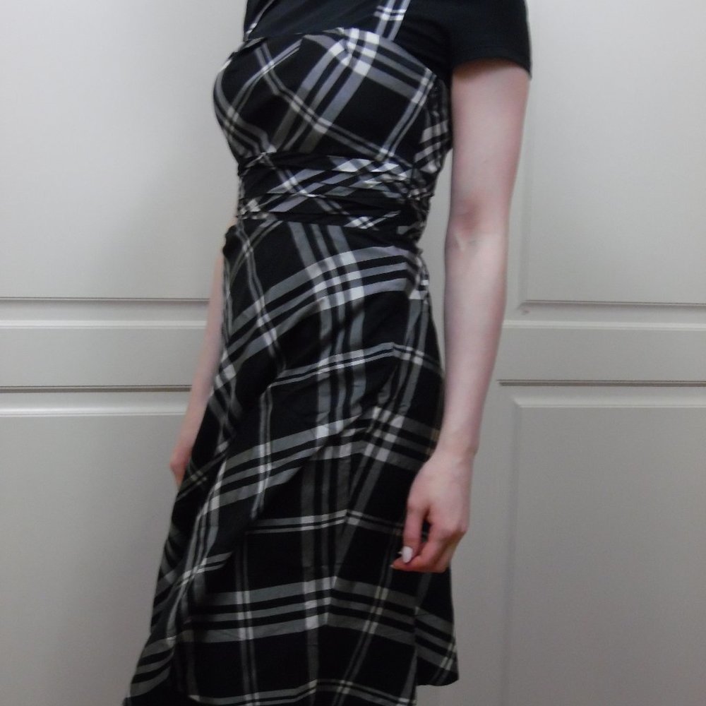 WHBM gingham plaid black white dress sleeveless